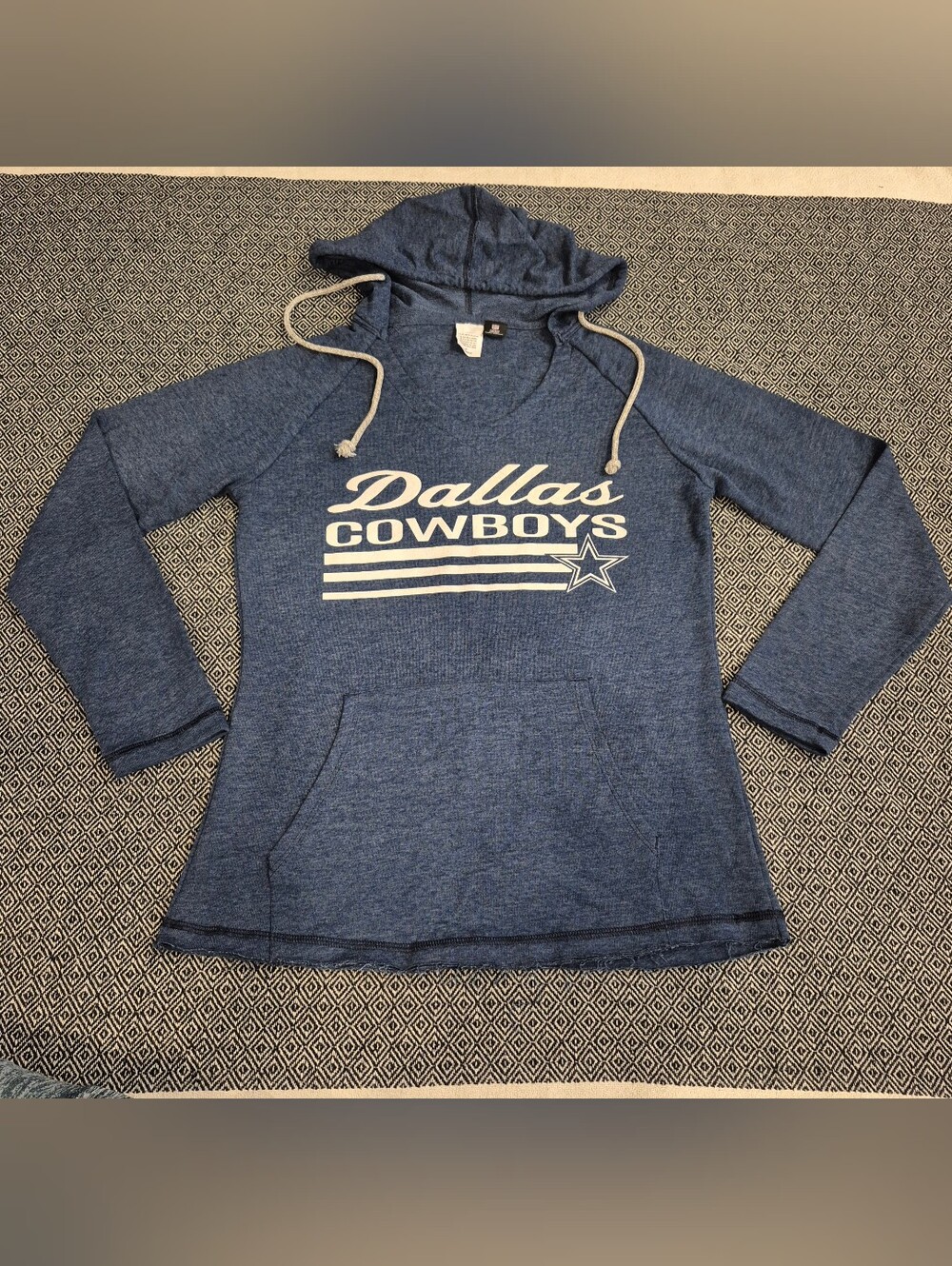 Dallas Cowboys Women's Lightweight Hoodie Size Medium